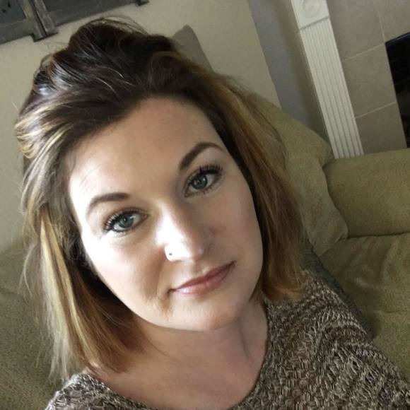 Meet your Posher, Crystal - Picture 1 of 1